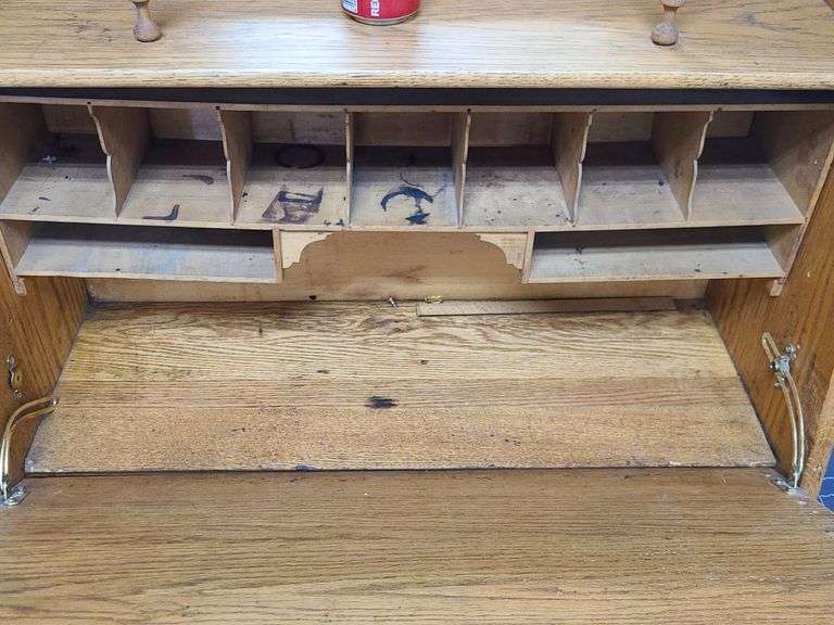 Antique oak larkin desk, imperfections Dixon's Auction at Crumpton