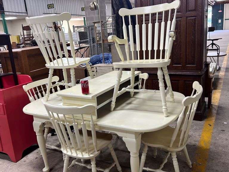 Rustic painted farmhouse table and chairs Dixon's Auction at Crumpton