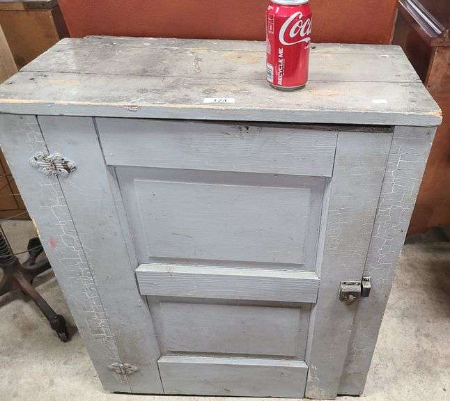 Antique primitive crackle paint Dixon's Auction at Crumpton