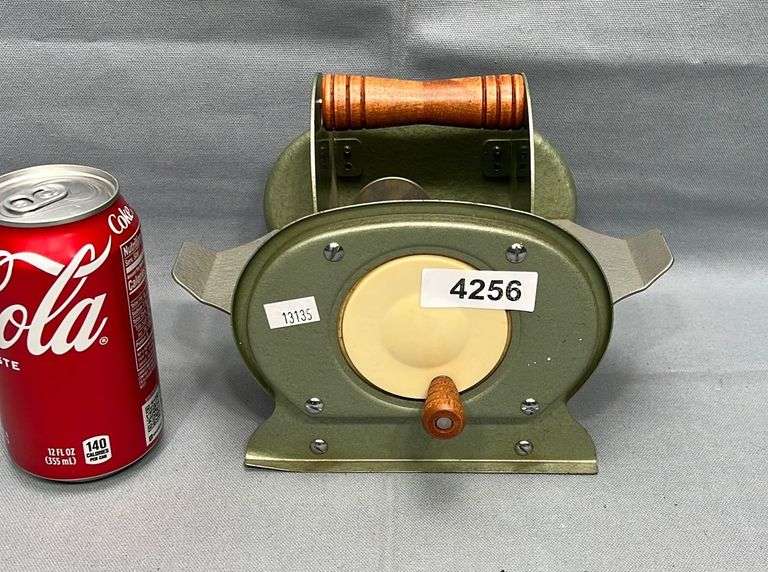 Vintage Johnson Card Shuffler Dixon's Auction at Crumpton