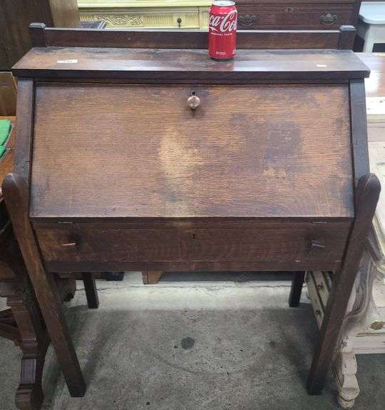 Antique Mission Oak Desk Dixon's Auction at Crumpton