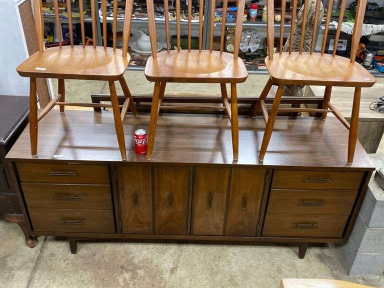 MCM Triple Dresser Credenza Dixon's Auction at Crumpton