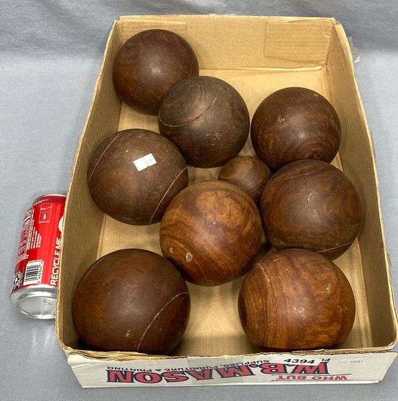 9 Antique Wooden Lawn Bowling Balls Dixon's Auction at Crumpton