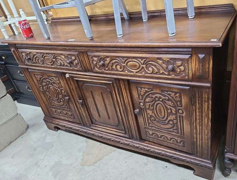 Jacobean Style Carved Oak Server Dixon's Auction at Crumpton