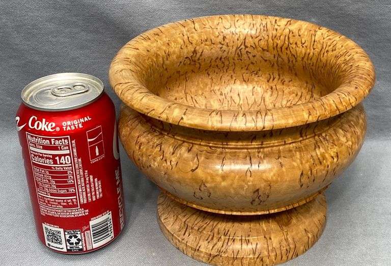 Turned Wood Bowl Dixon's Auction at Crumpton