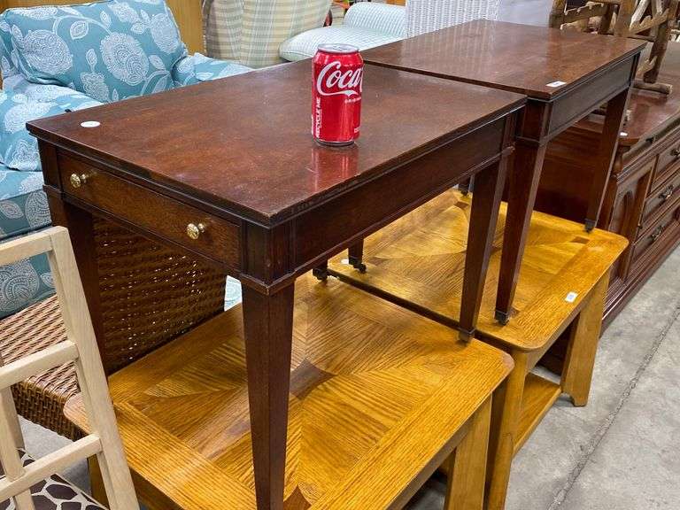 Pair Vintage Mahogany End Tables, Minor Wear Dixon's Auction at Crumpton