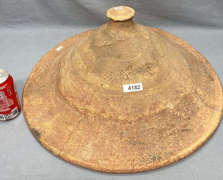 Large Ethnographic Pottery Lid Dixon's Auction at Crumpton