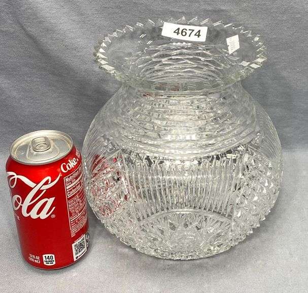 Cut Crystal Vase Dixon's Auction at Crumpton