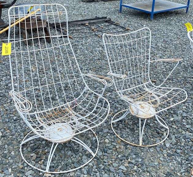 2 Vintage 1950S Metal Wire Chairs Dixon's Auction at Crumpton