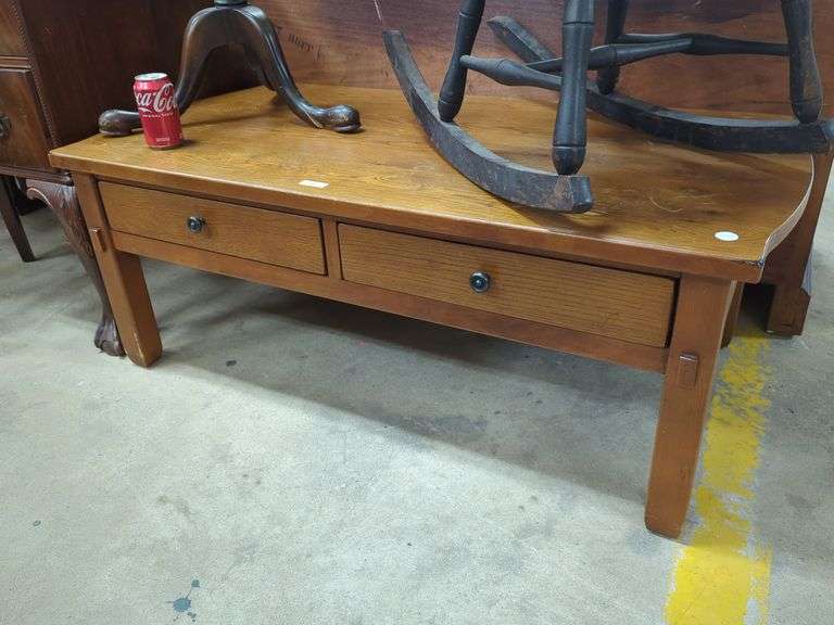 Broyhill Mission Style Oak Coffee Table Dixon's Auction at Crumpton