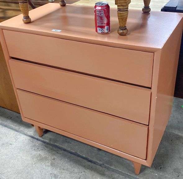 Painted Kroehler MCM Dresser Dixon's Auction at Crumpton