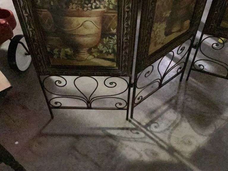 Vintage Metal room divider Diamond G Auctioneers