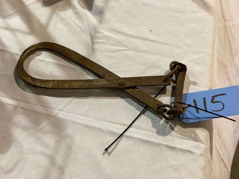 Vintage Ice Tongs Diamond G Auctioneers
