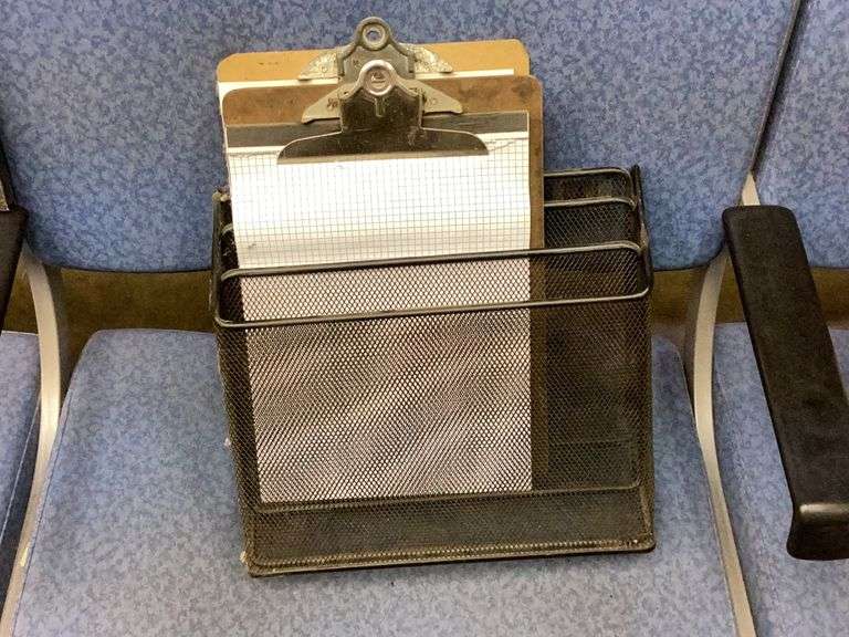 Wall Mount Organizer & Clip boards Diamond G Auctioneers