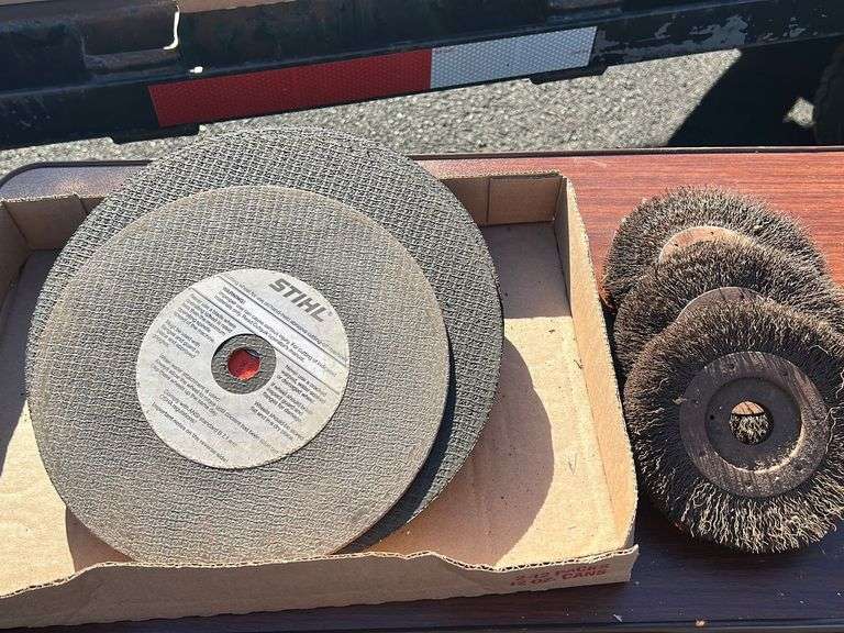 Assortment of Stihl Cut Off Wheels & Wire Brush Wheels Delaware