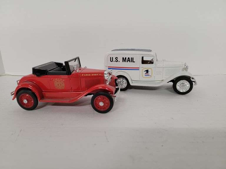 (5) ERTL Die Cast Toy Coin Banks & Die Cast Car Delaware Auction Center