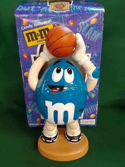 M&amp;M Candy Dispenser - Delaware Auction Center