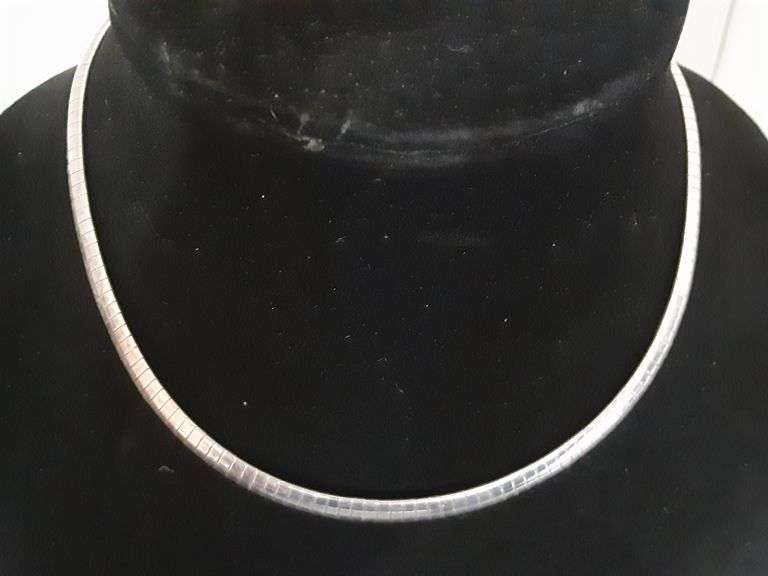 Marked .925 Italy Omega Necklace Delaware Auction Center