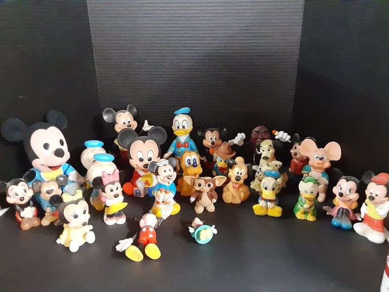 Assorted Vintage Disney Toys Delaware Auction Center