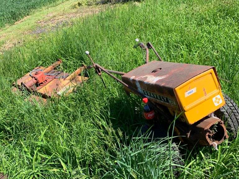 Gravely Commercial 10A Walk Behind Mower w/ Deck Delaware Auction Center