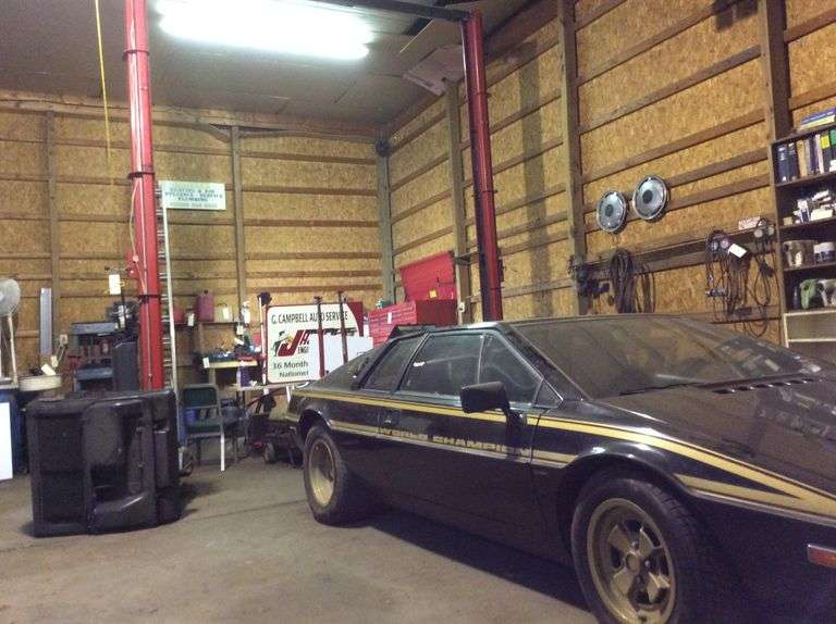 Estate of Glen Campbell. Inspection Garage