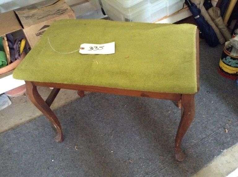 Vanity Bench (Click for more photos) Duck Soup Auctions