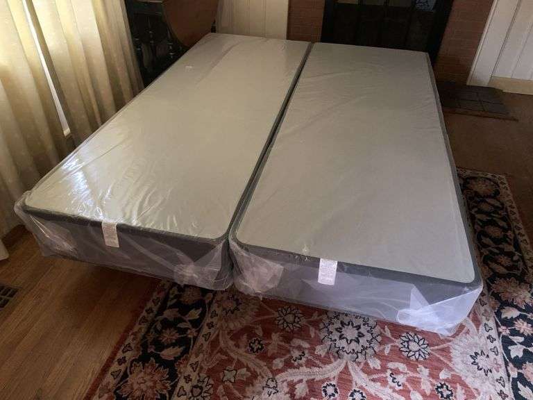 Box spring split queen • 1st floor/Living Room Duck Soup Auctions