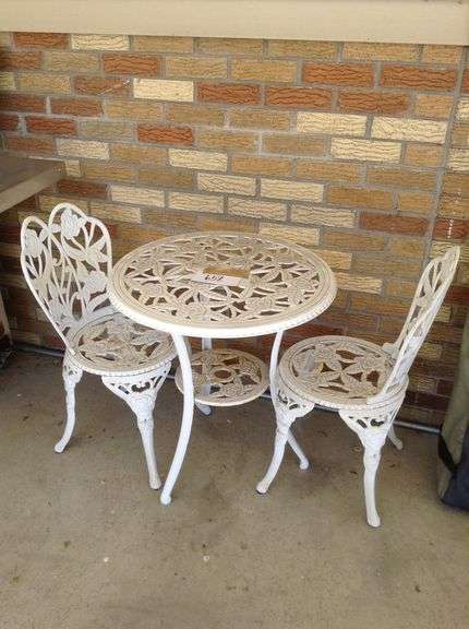 Living Estate Auction