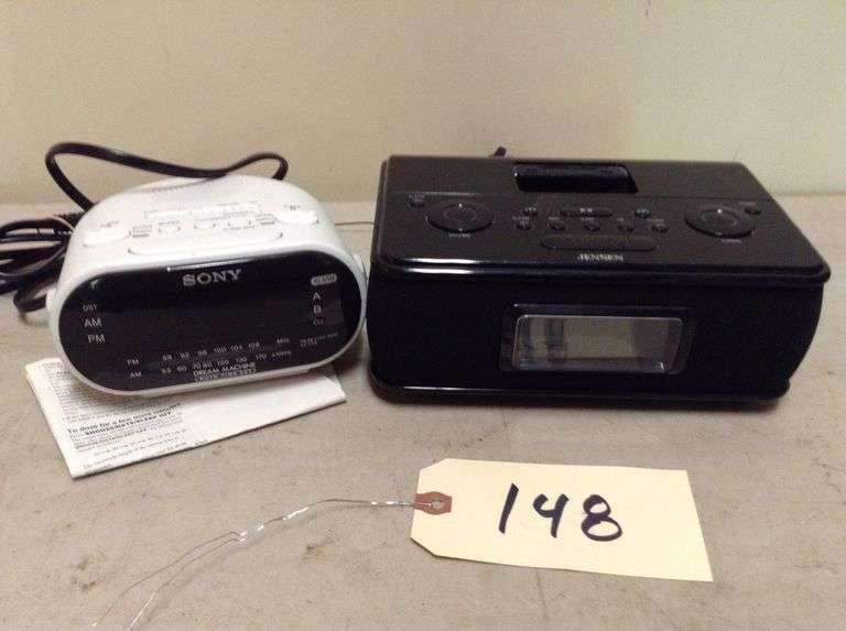 Clock Radio Alarm Clocks Duck Soup Auctions