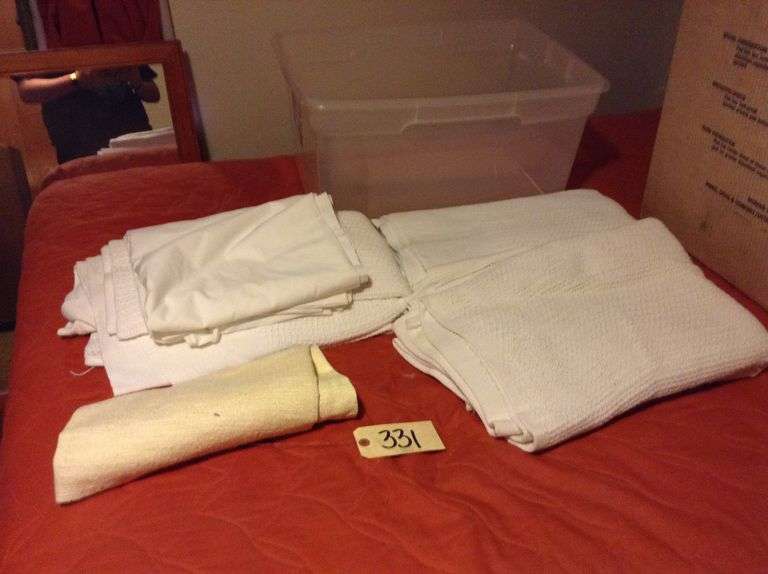 Tote of Blankets Duck Soup Auctions