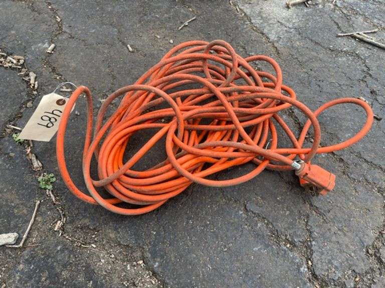 Extension cord • Garage Duck Soup Auctions