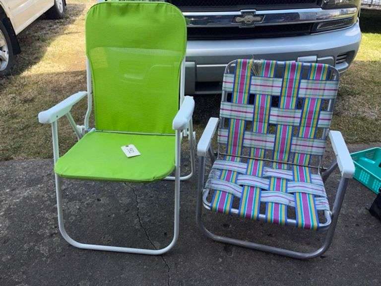 Lawn chairs • Garage (Attached) Duck Soup Auctions