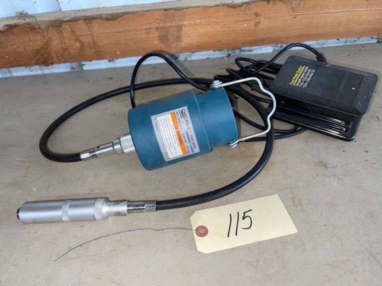 Chicago electric flex shaft grinder/carver with foot pedal switch • Garage Duck Soup Auctions