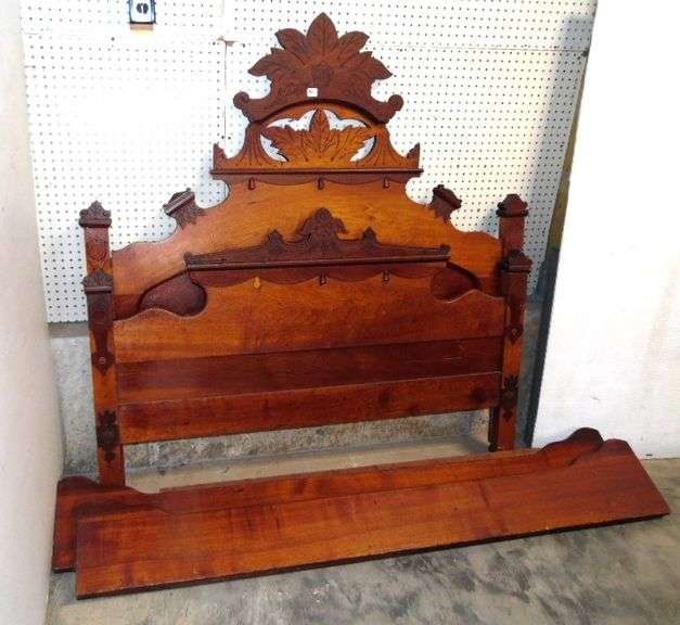 Antique High Back Bed Dunker Auction