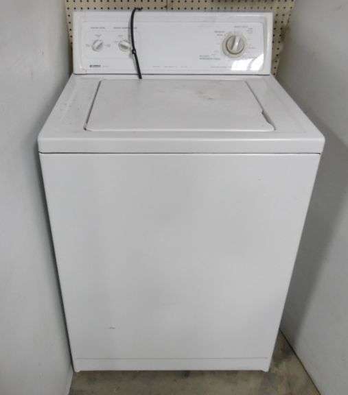 Kenmore Washer 80 Series 27" x 25 1/2" x 43 1/2" Dunker Auction