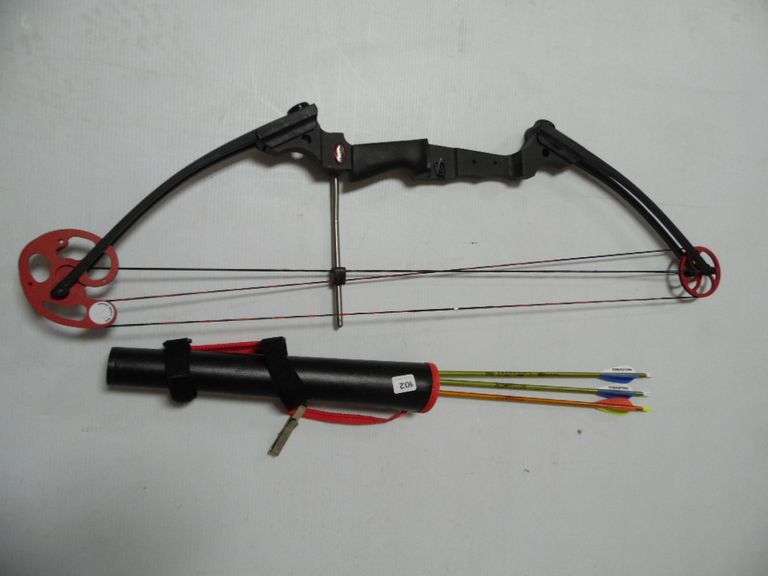 Genesis Compound RightHanded Bow 35 1/2" Length Axle to Axle with