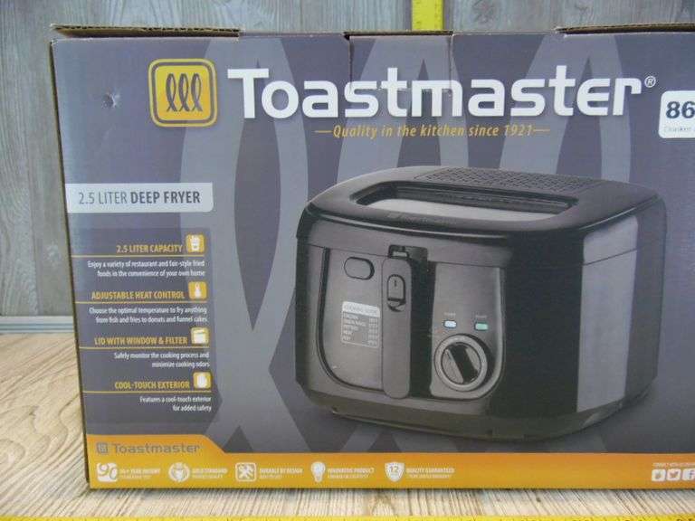 Toastmaster 2.5 Liter Deep Fryer New Dunker Auction