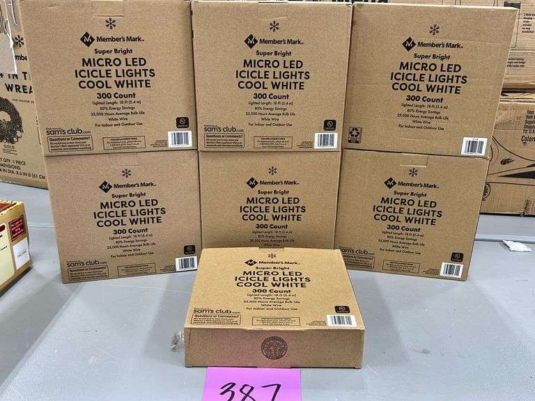(7) BOXES OF ICICLE LIGHTS IN BOXES Earl's Auction Company