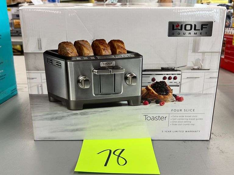 WOLF GOURMET TOASTER IN BOX Earl's Auction Company