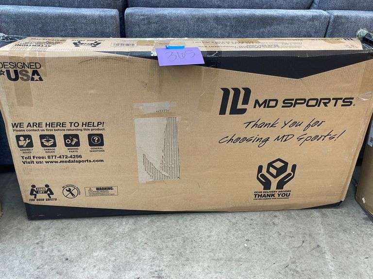 MD SPORTS TOURNAMENT SIZE BEAN BAG TOSS GAME IN BOX Earl's Auction