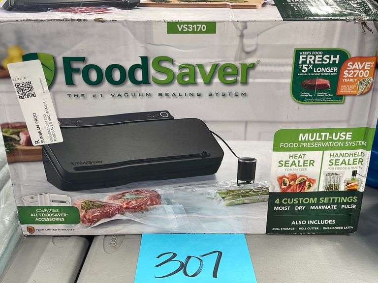 FOOD SAVER IN BOX Earl's Auction Company
