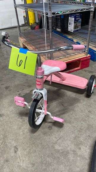 radio flyer pink tricycles