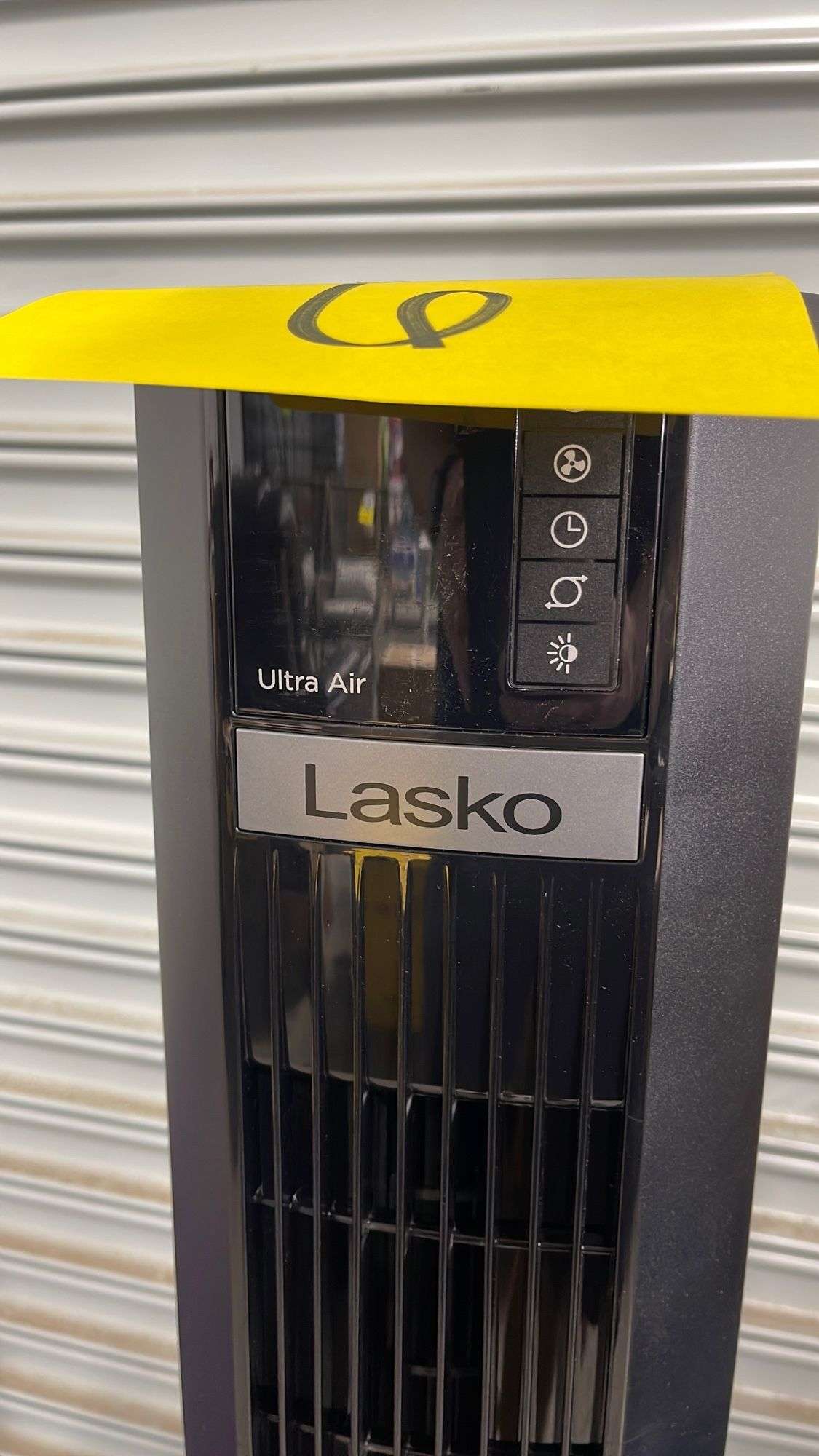 LASKO TOWER FAN W/ REMOTE - Earl's Auction Company