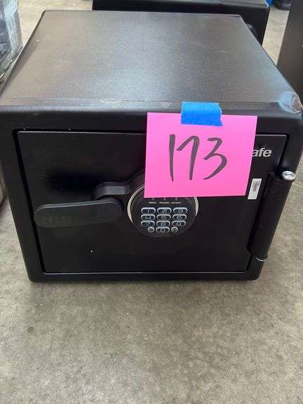 AS IS - BLACK SENTRY SAFE (NO FACTORY CODE) - Earl's Auction Company