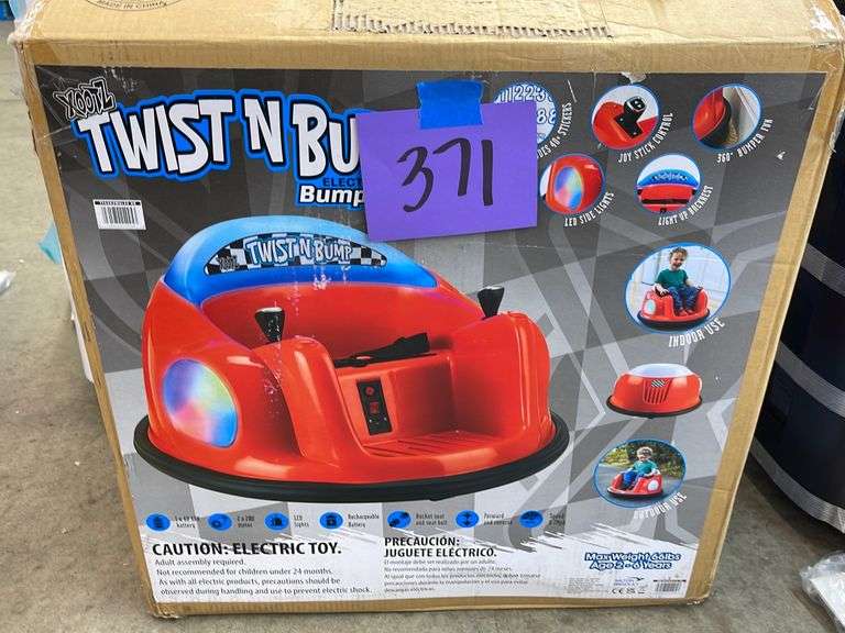 XOOTZ TWIST N BUMP KIDS ELECTRIC BUMPER CAR IN BOX Earl's Auction Company