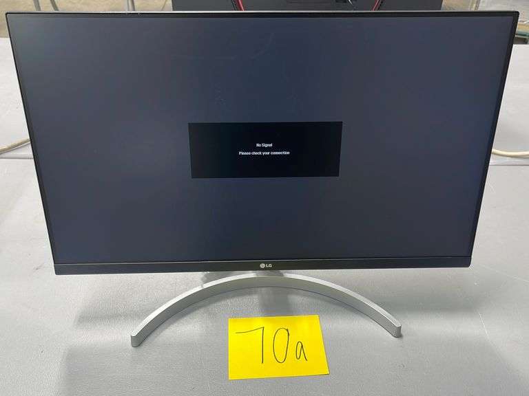 LG 27" MONITOR WITH CORD (MODEL 27MN60T) Earl's Auction Company