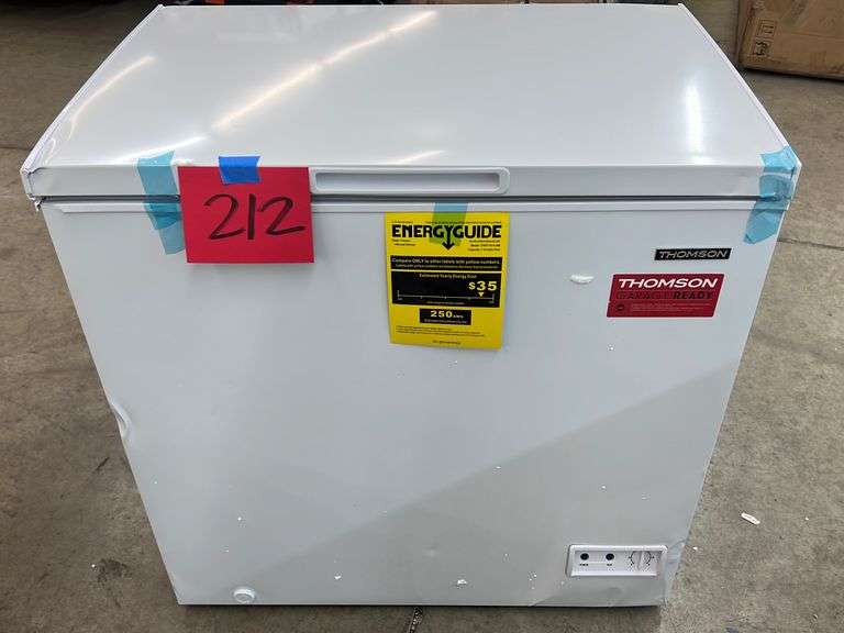 THOMSON 7.0CU FT WHITE CHEST FREEZER Earl's Auction Company