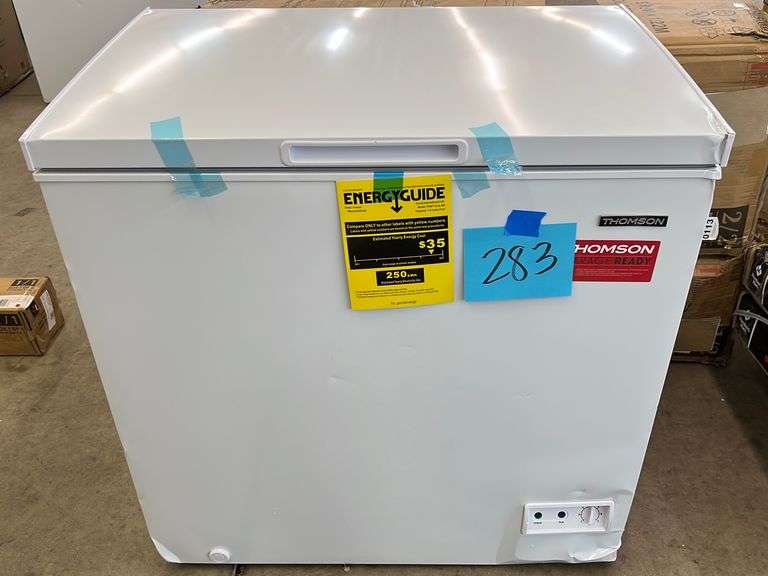 THOMSON 7.0CU FT WHITE CHEST FREEZER Earl's Auction Company
