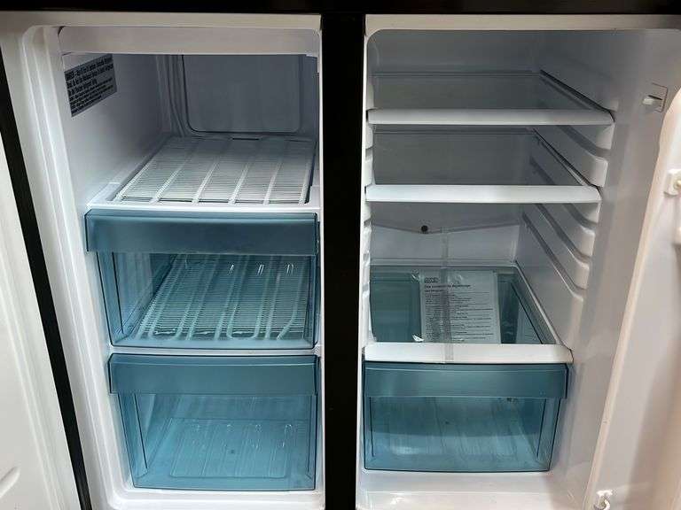 AS IS RCA 5.5CU FT SIDE BY SIDE 2 DOOR MINI REFRIGERATOR Earl's