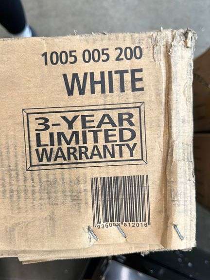 HUSKY 72"ADJUSTABLE HEIGHT WORK TABLE IN BOX - WHITE
